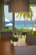 Infiniti Blu Luxury Ocean Front Condos