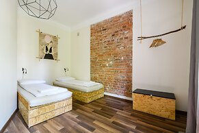 Lull Hostel