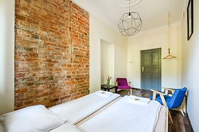 Lull Hostel