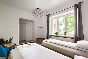 Lull Hostel
