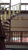 Golden Empress Hotel