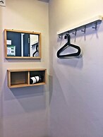 Whitetail Guesthouse - Hostel