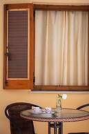 Wilde Rose Hotel