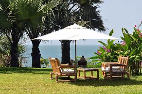 Leo's Beach Hotel & Restaurant - Adults Only