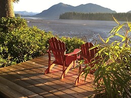 Black Bear Guesthouse
