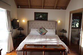 Olinda Country Cottages