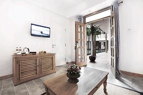 Adhisthana Hotel
