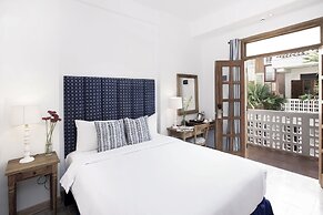 Adhisthana Hotel