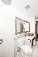 Adhisthana Hotel