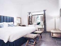 Adhisthana Hotel