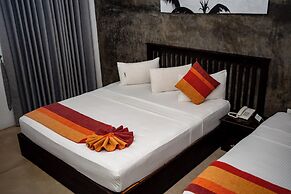 Olanro Hotel