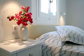 Zefiros Traditional Hotel