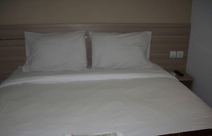 Nozz Hotel Semarang