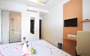 Nozz Hotel Semarang