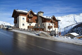 Albergo 2000