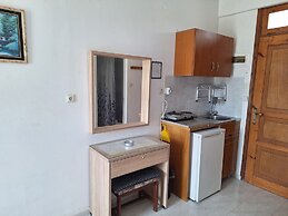 Vera Studios