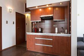 Apartamenty Wawa Centrum by Your Freedom