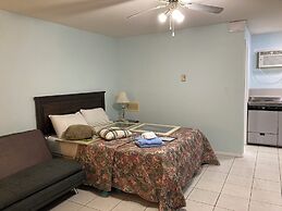 Golden Sands Resort Motel