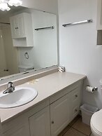Golden Sands Resort Motel