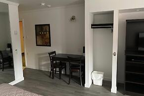 Ramada by Wyndham Laval