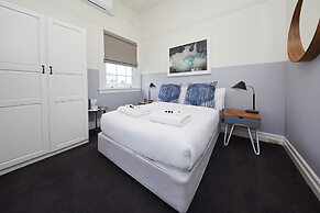 Bridgeview Hotel Willoughby