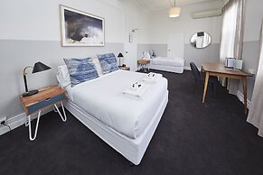 Bridgeview Hotel Willoughby