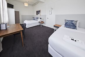 Bridgeview Hotel Willoughby