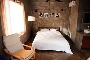 TwoTwo House