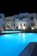 Aqua Blue Hotel