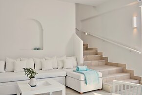 Aqua Blue Hotel