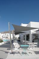Aqua Blue Hotel