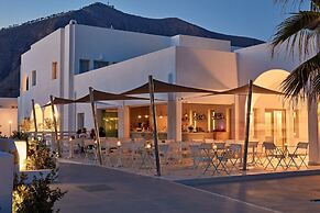Aqua Blue Hotel