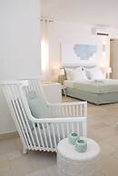 Aqua Blue Hotel