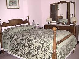 A Valley View Bed & Breakfast