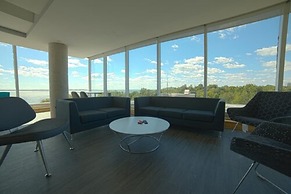 Queen's University - David C. Smith House - Campus Accommodation