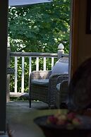 Plantation House Bed & Breakfast