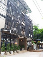 VX The Fifty - Hostel
