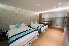 Garden Spring Hotel