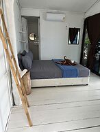 Haad Chao Phao Resort