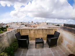Estrella Lodging