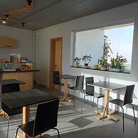 Estrella Lodging