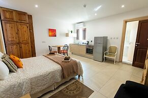 Estrella Lodging