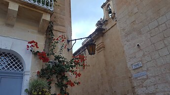 Estrella Lodging