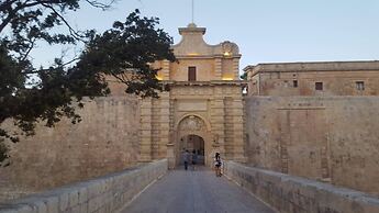 Estrella Lodging