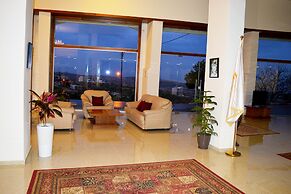 Taybeh Golden Hotel