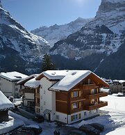 Hotel Caprice