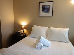 Painted Turtle Guesthouse (Hostel)