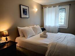 Painted Turtle Guesthouse (Hostel)