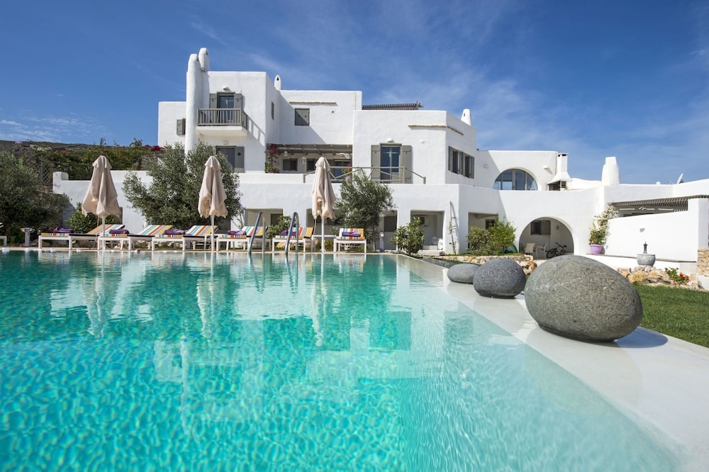 Naoussa Hills Boutique Resort - Adults Only