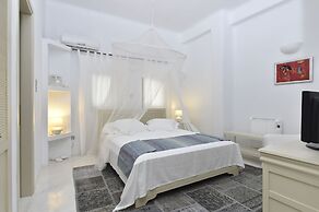 Naoussa Hills Boutique Resort - Adults Only